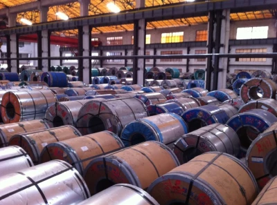Siparişler Düşmeye Devam Etti ve Guangdong'daki Eski Bir Hırdavat Fabrikası, ...